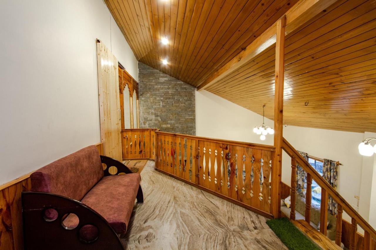 Tales N Trails Hotel Vashist ภายนอก รูปภาพ