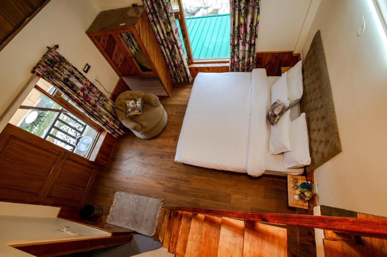Tales N Trails Hotel Vashist ภายนอก รูปภาพ