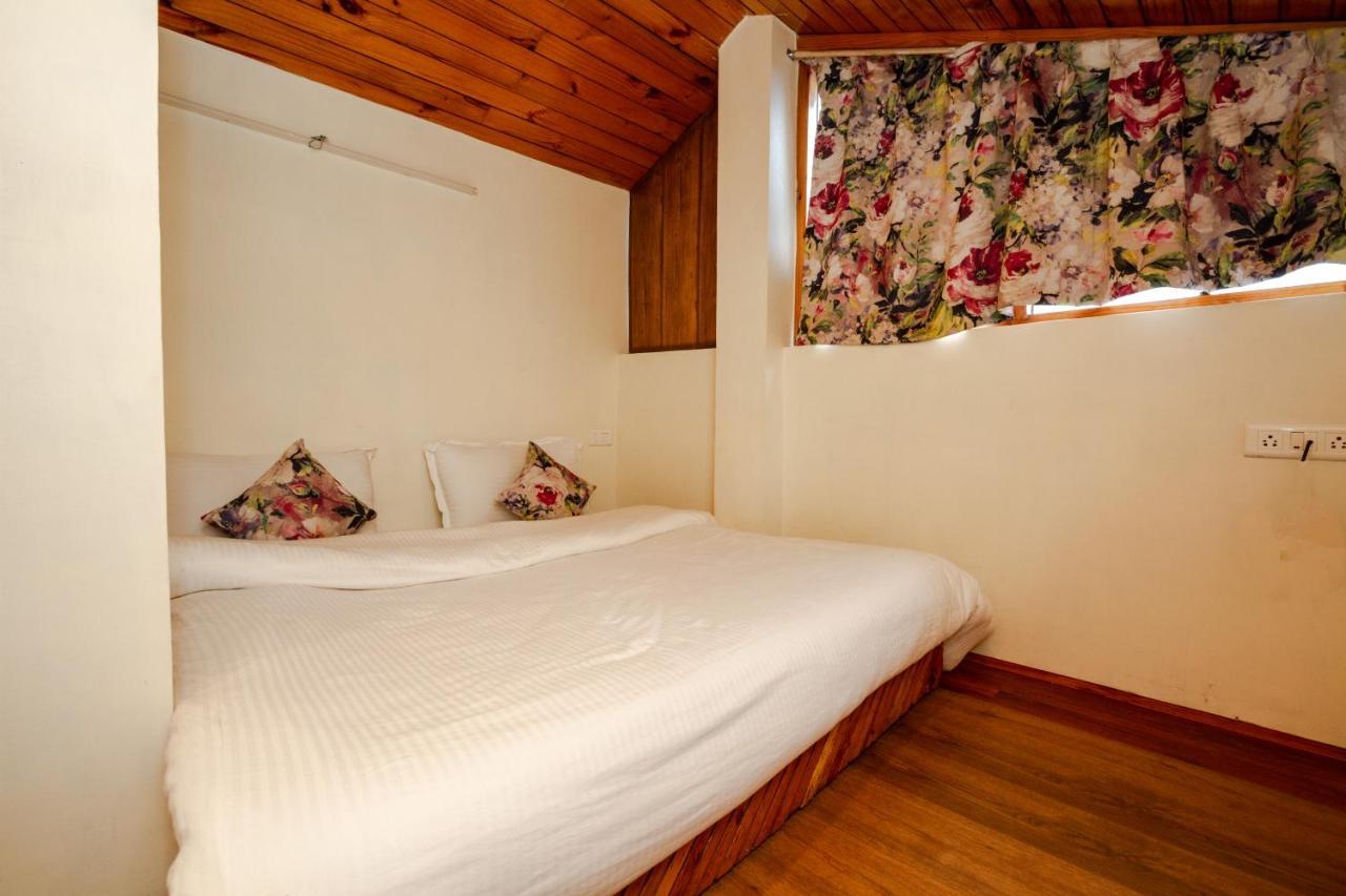 Tales N Trails Hotel Vashist ภายนอก รูปภาพ