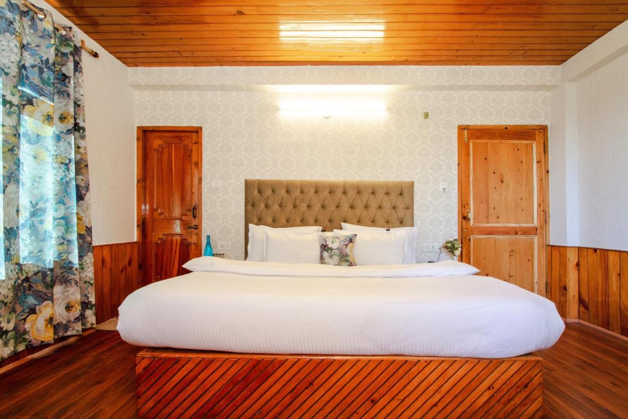 Tales N Trails Hotel Vashist ภายนอก รูปภาพ