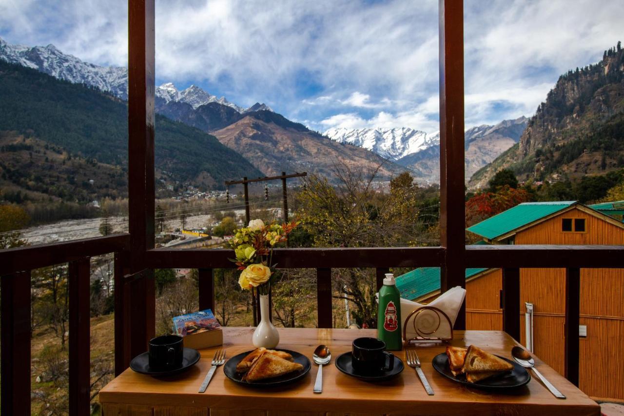 Tales N Trails Hotel Vashist ภายนอก รูปภาพ